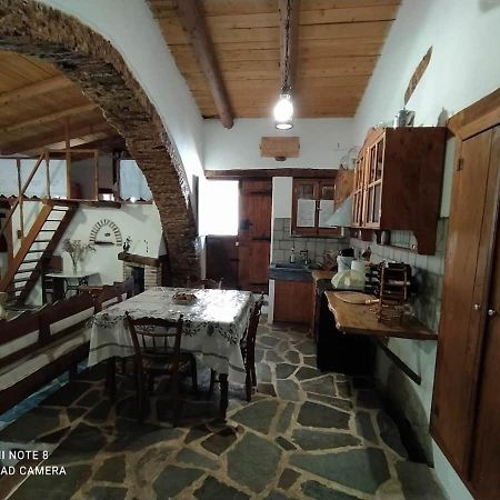 Afrodite'S House-Restaurated Oil Factory Agia  Esterno foto