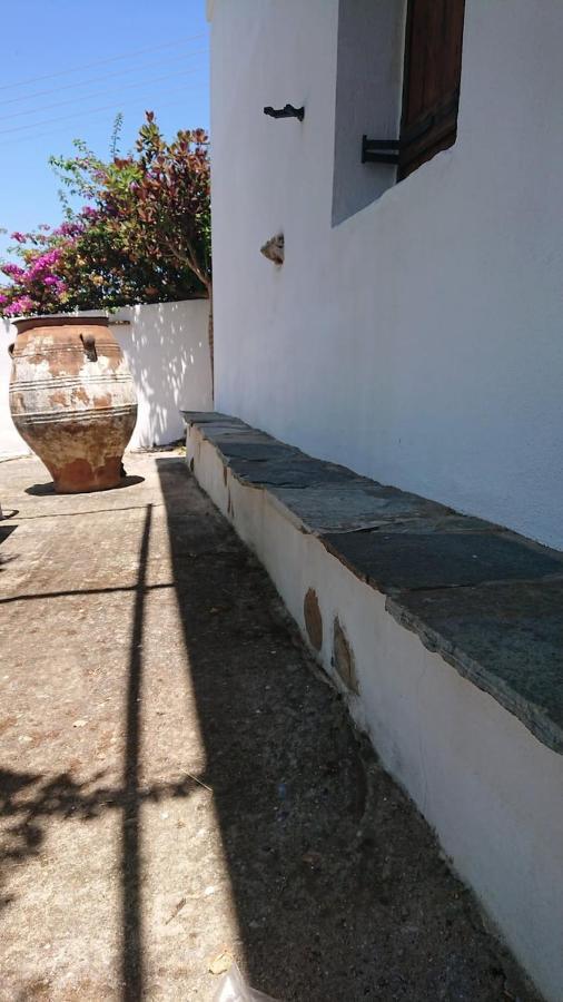 Afrodite'S House-Restaurated Oil Factory Agia  Esterno foto